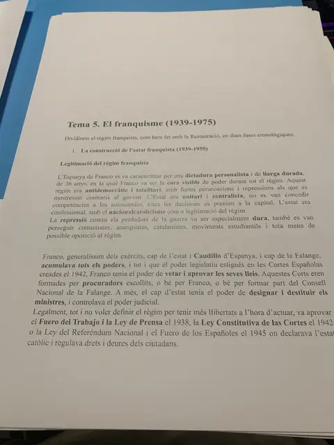Tema 5: el franquisme, la dictadura personalista de Franco i les Lleis Fonamentals