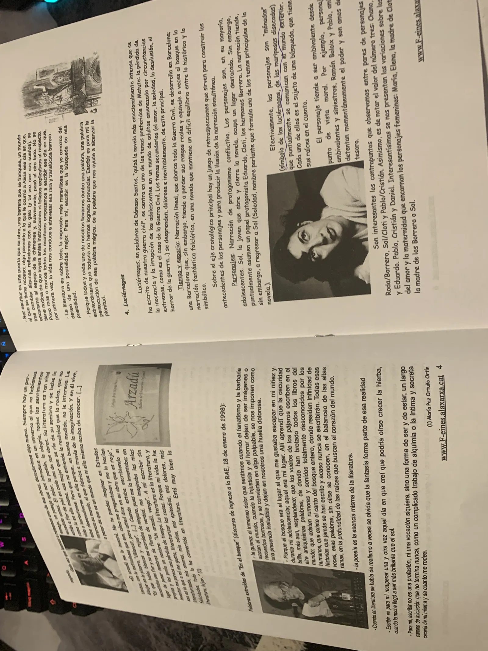 Más páginas del dossier de Luciérnagas con fotografías de la autora