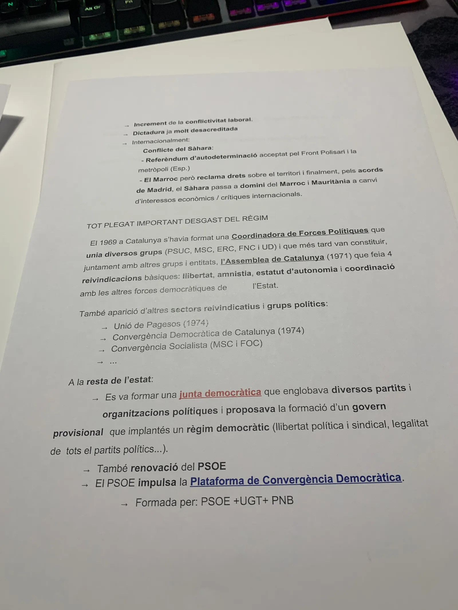 El desgast del règim, l'Assemblea de Catalunya i la Junta Democrática