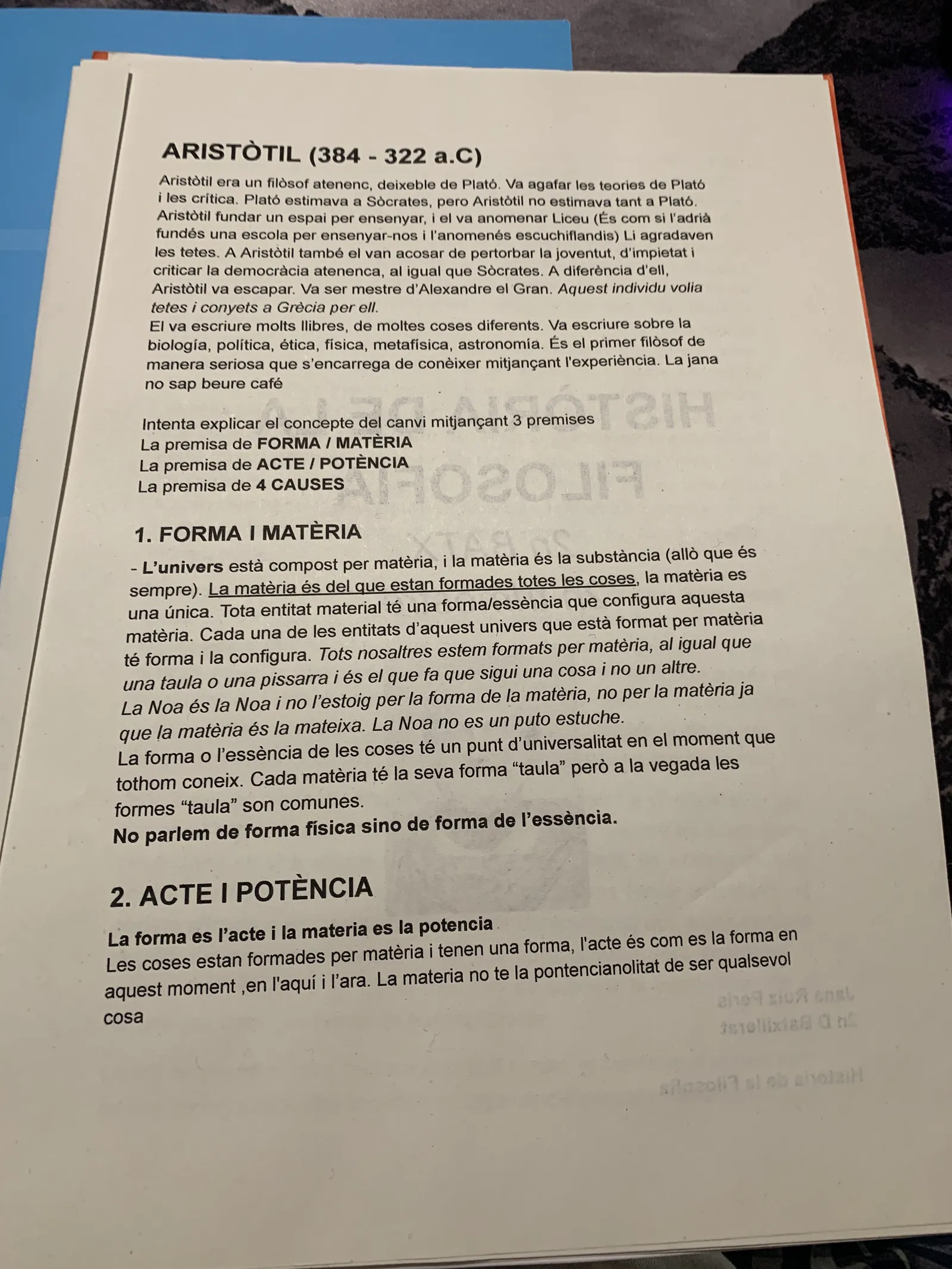 Resum d'Aristòtil (384-322 aC): forma i matèria, acte i potència i les quatre causes